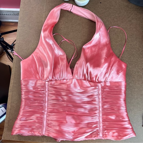 JS Collections Shiny Pink Y2K Style Halter Top, size 10 - Picture 2 of 9